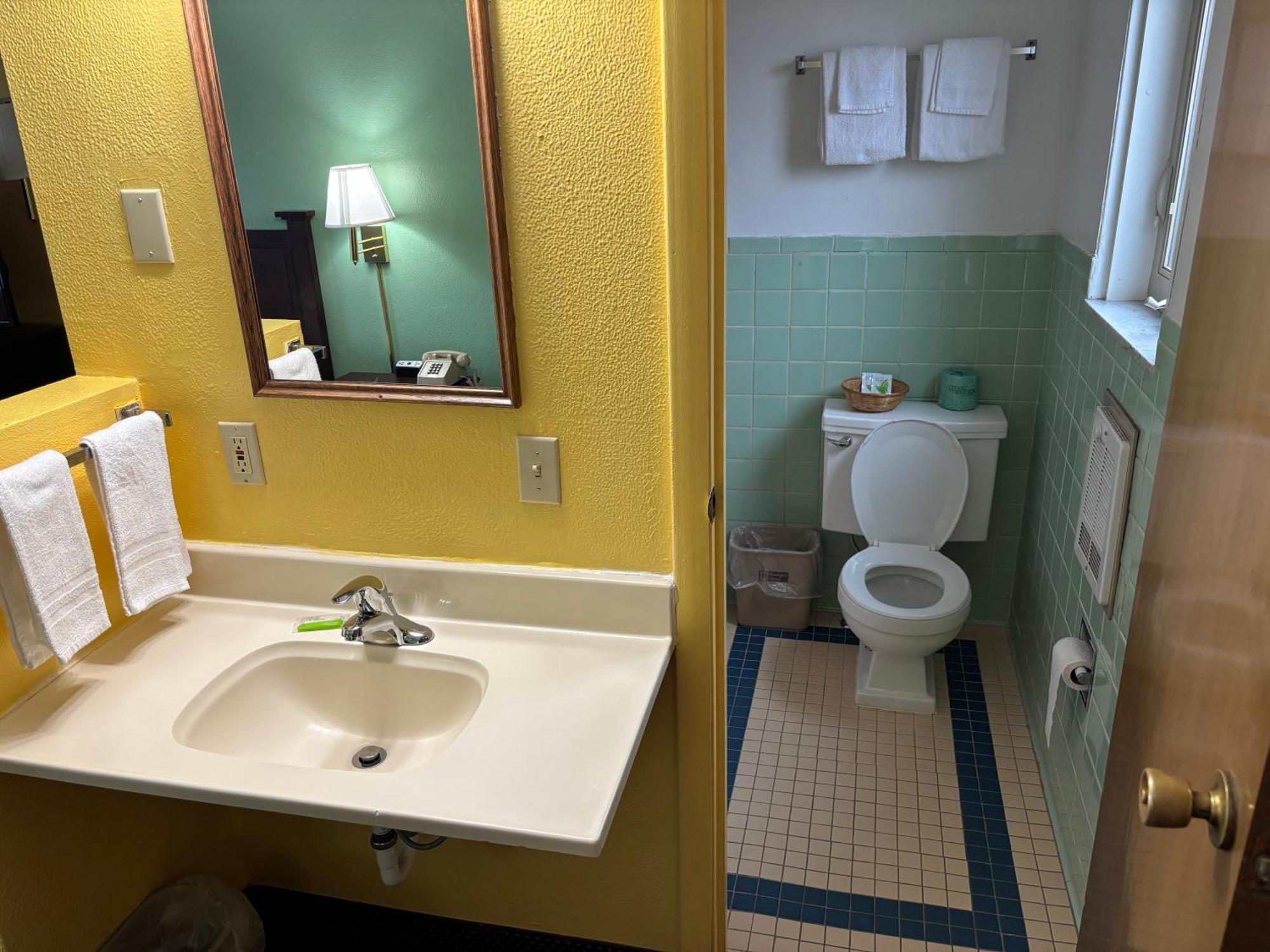 Budget Host Inn Somerset Ngoại thất bức ảnh
