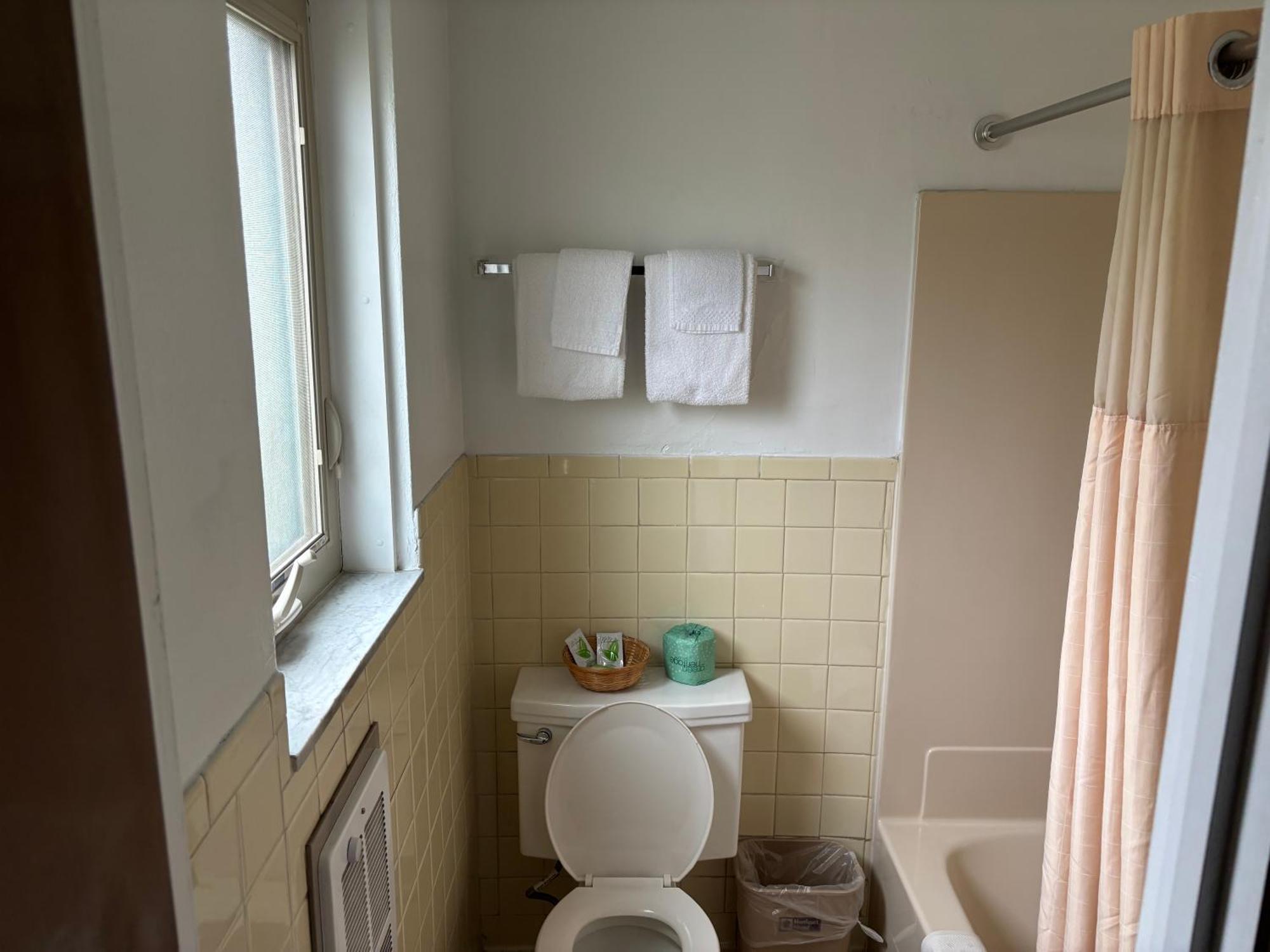 Budget Host Inn Somerset Ngoại thất bức ảnh
